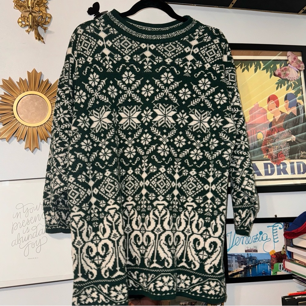 Venezia Forest Green and Cream Knit Sweater